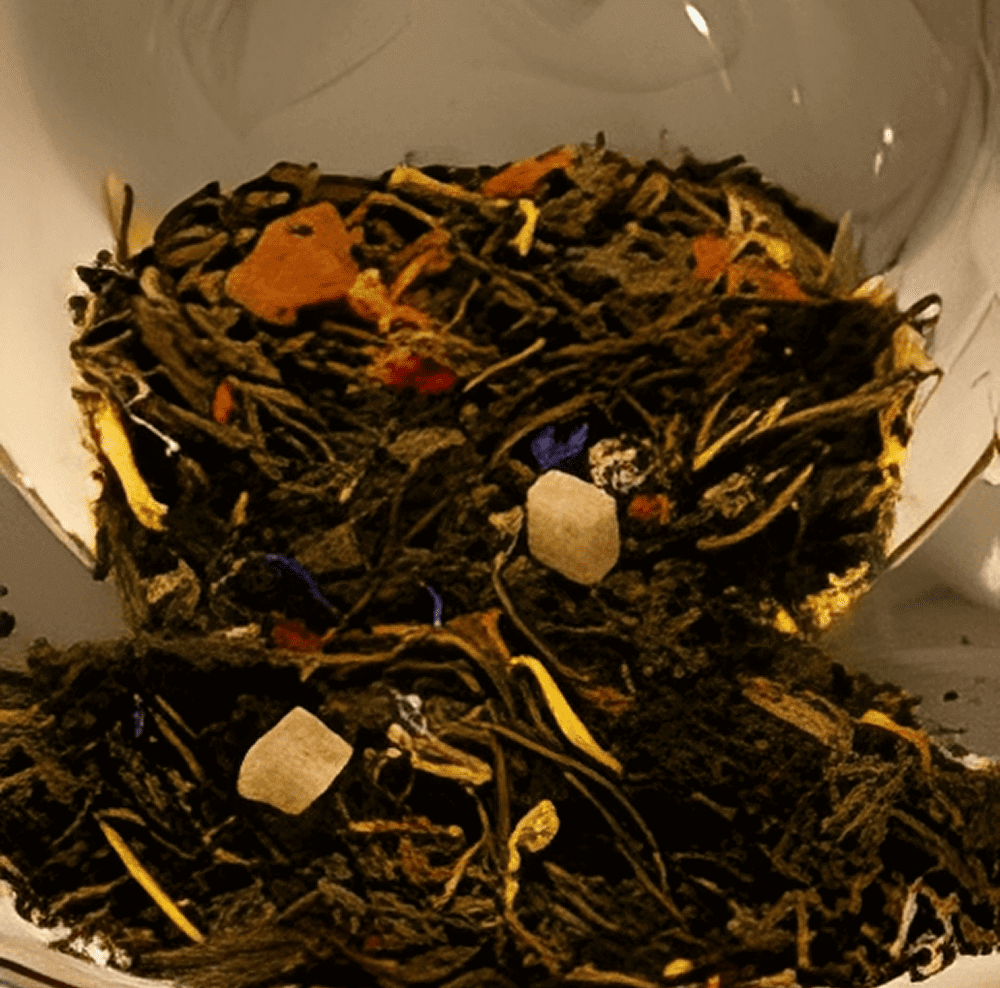 Green and Black Blended Tea